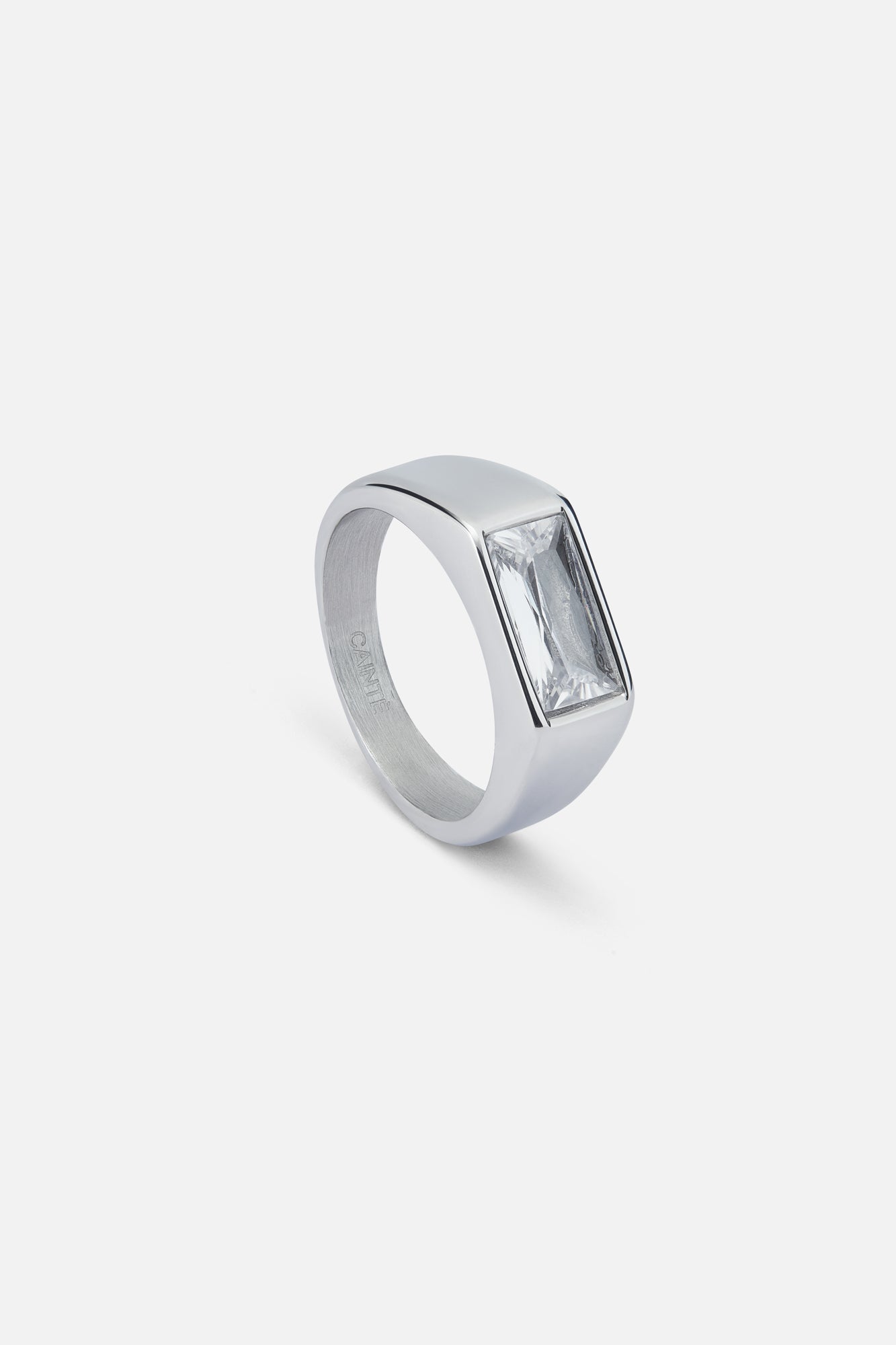 LUCKY RING